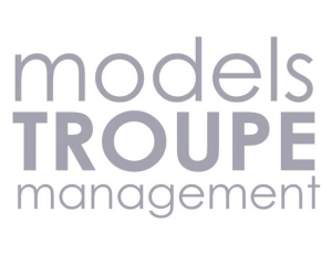 modelstroupe logo